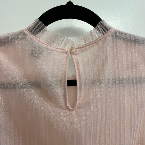 Chelsea 28 Pleated Swiss Dot Mock Neck Sleeveless Top - Picture 8 of 8